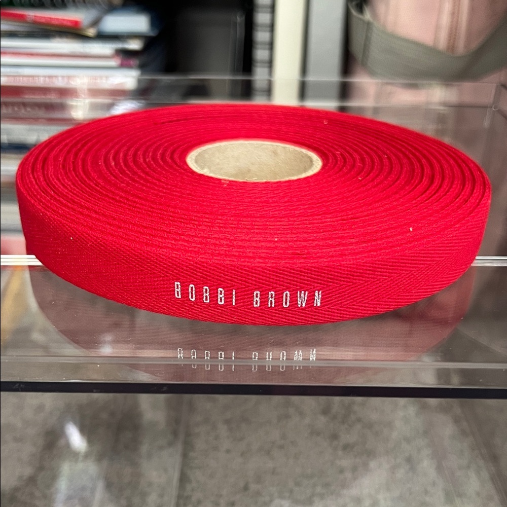 Bobbi Brown Ribbon Roll in Red
